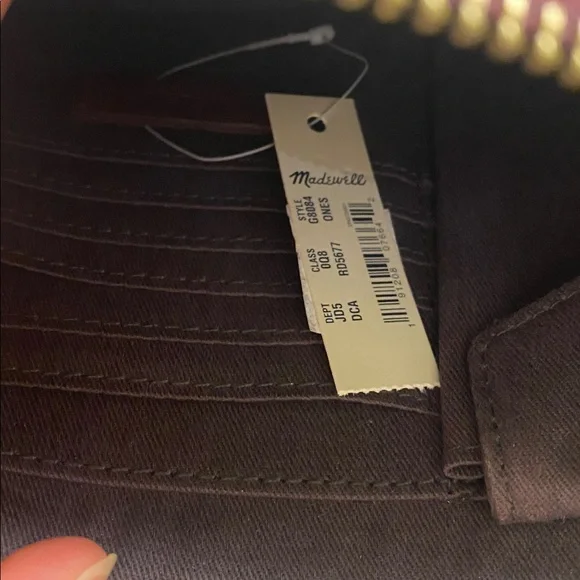 SOLD Madewell Oxblood Leather Zip Pouch • 8.5” x 5.5” - Picture 6 of 11